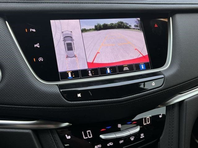 New 2026 Cadillac XT5 Premium Luxury w/ LPO, Floor Liner Package FWD image 18
