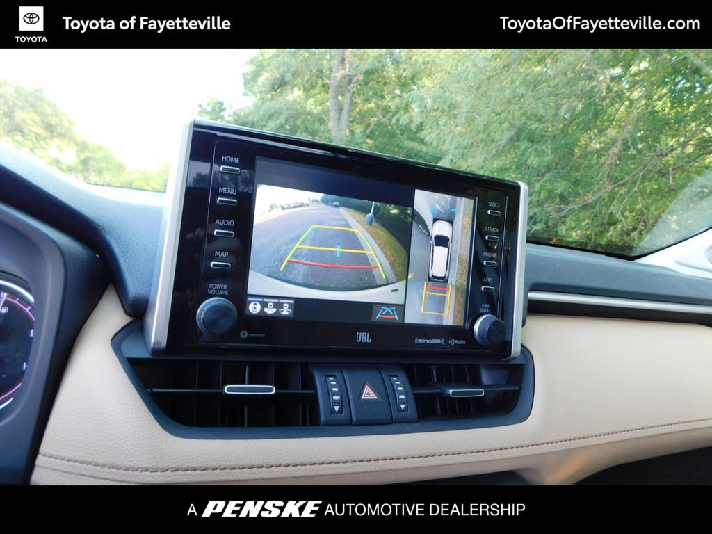 Used 2020 Toyota RAV4 Limited AWD/4WD image 11