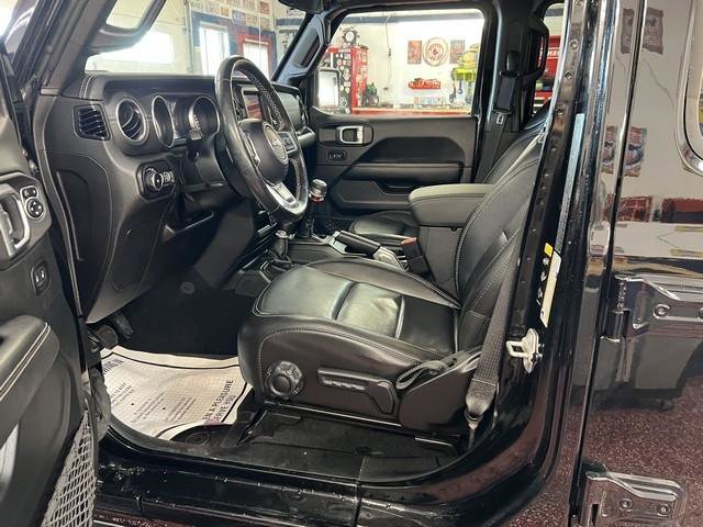 Used 2020 Jeep Wrangler Unlimited Sahara w/ LED Lighting Group image 6