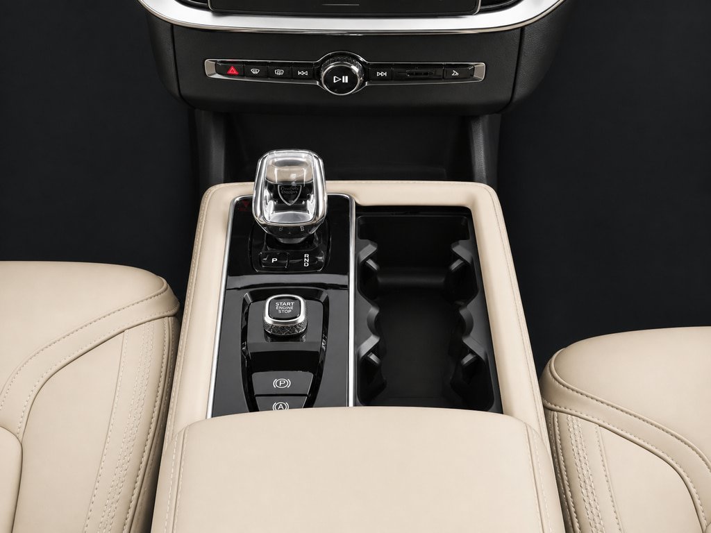 Certified 2026 Volvo XC90 B6 Plus AWD/4WD image 20