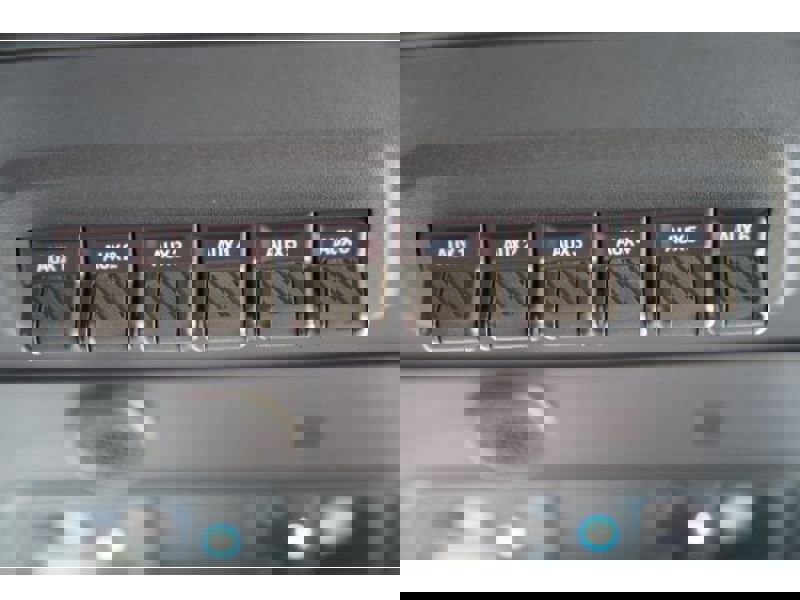 Used 2022 Ford Bronco Wildtrak image 33