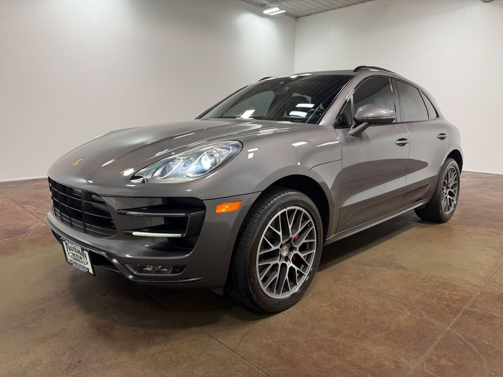Used 2015 Porsche Macan Turbo AWD/4WD image 39