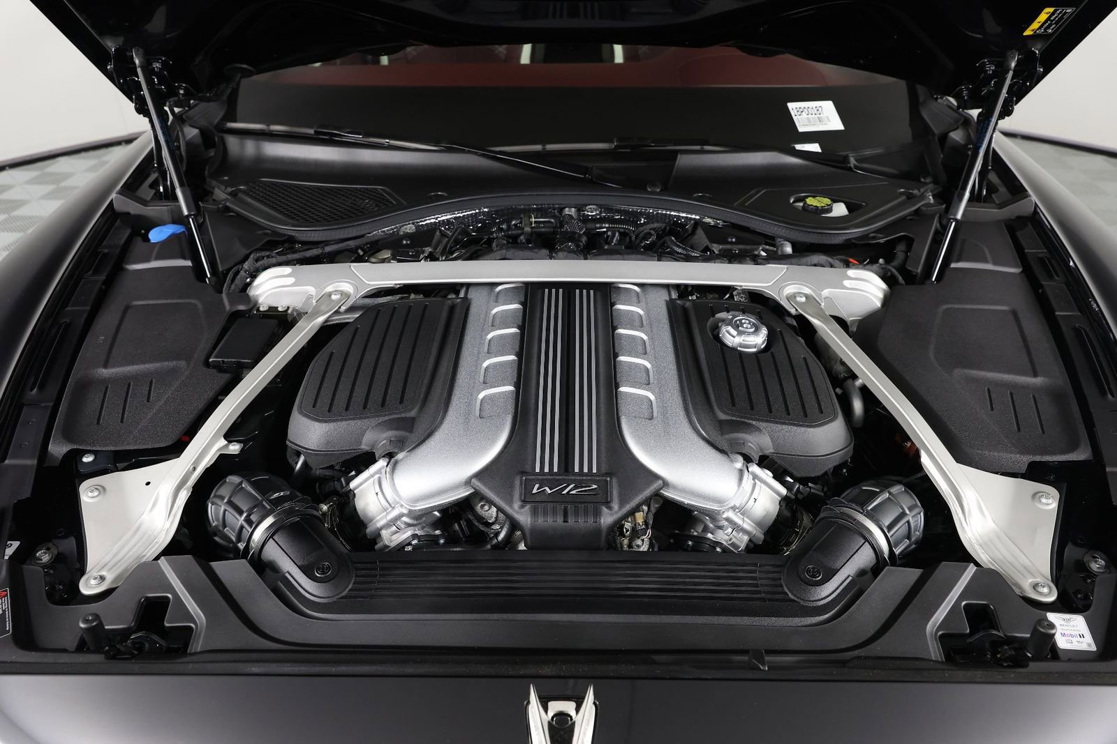 Used 2024 Bentley Flying Spur W12 image 36