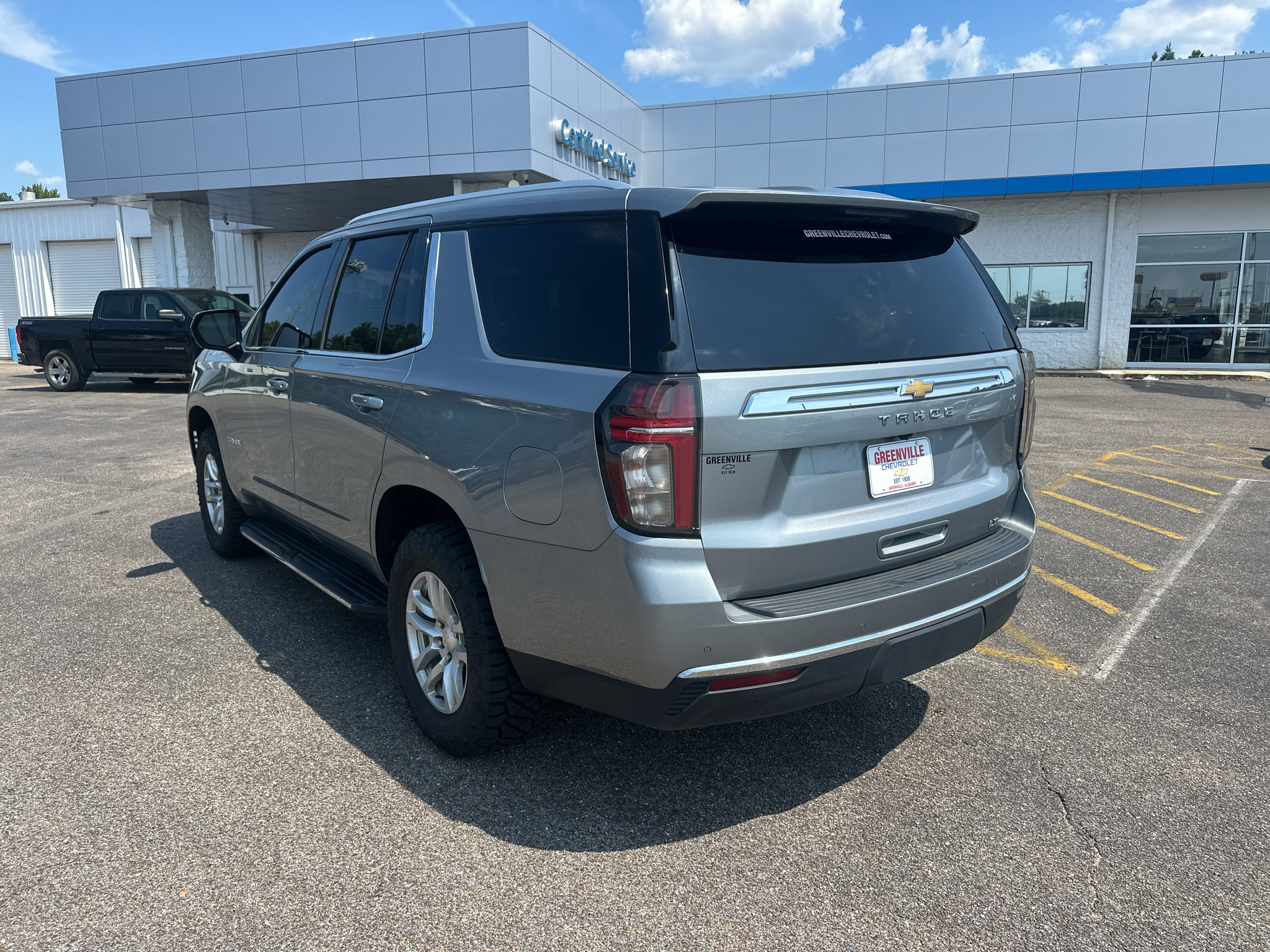 Used 2024 Chevrolet Tahoe LT AWD/4WD image 7