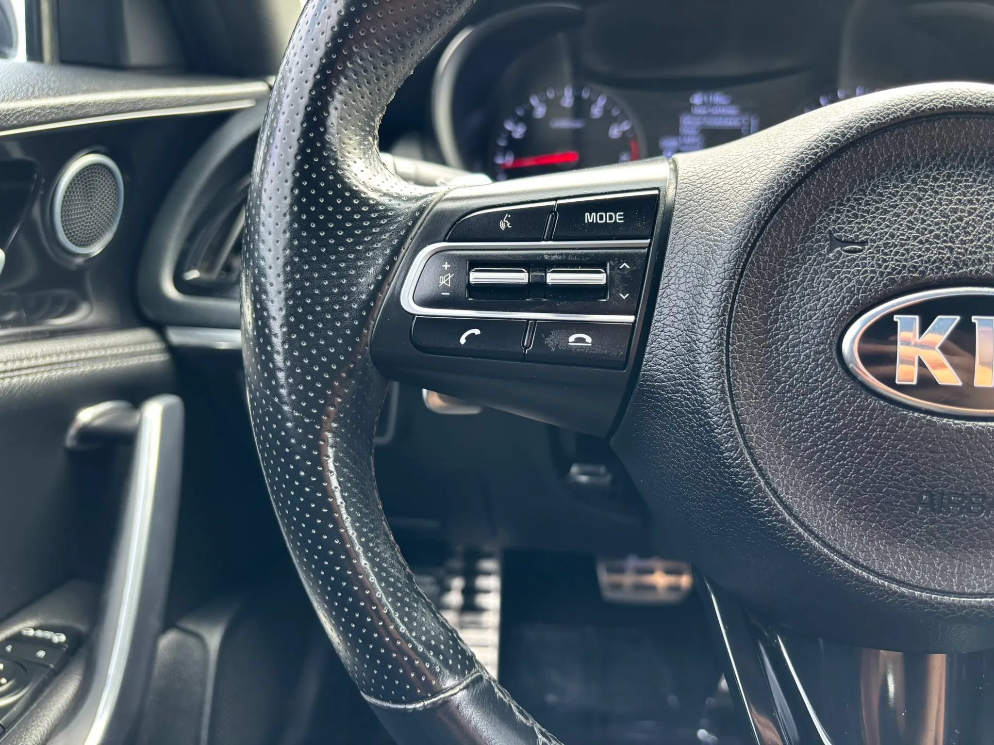 Used 2021 Kia Stinger GT-Line RWD image 20
