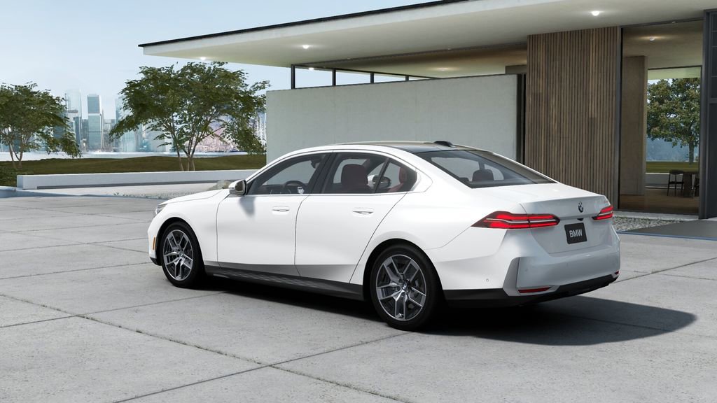 Used 2026 BMW 530i RWD image 27