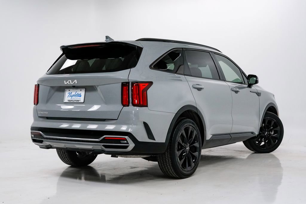 Certified 2023 Kia Sorento SX image 33