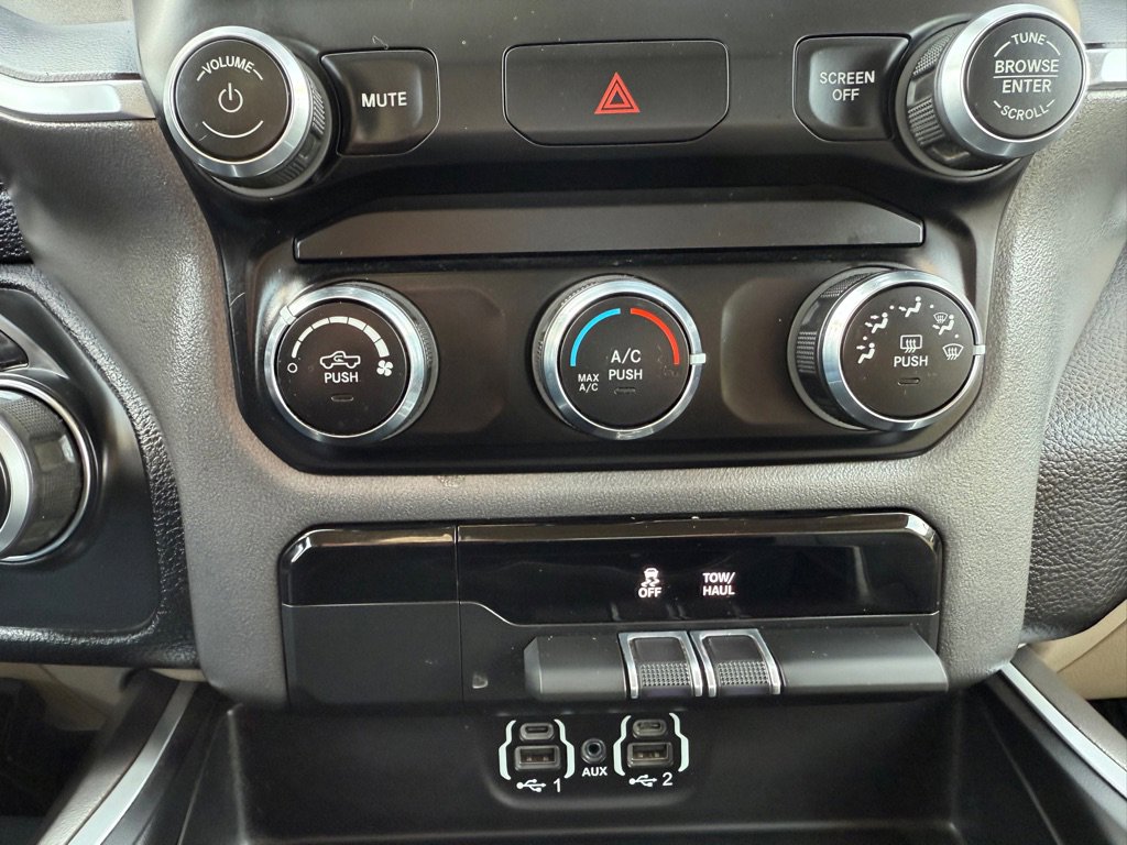 Used 2021 RAM 1500 Big Horn image 25