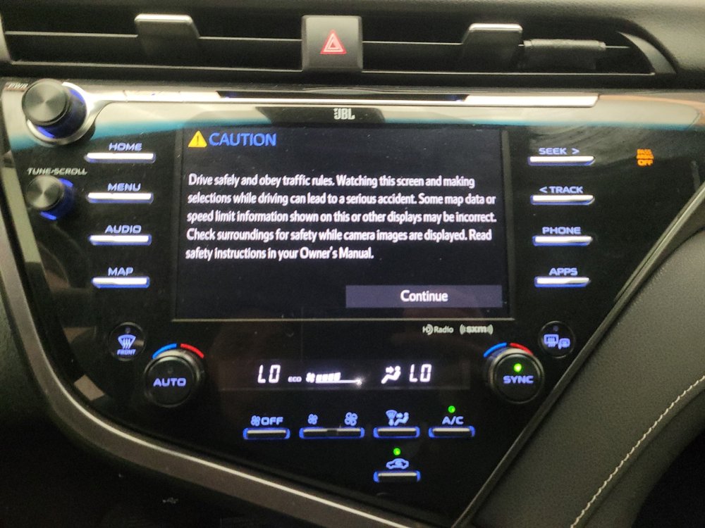 Used 2020 Toyota Camry XSE w/ Navigation Package image 25