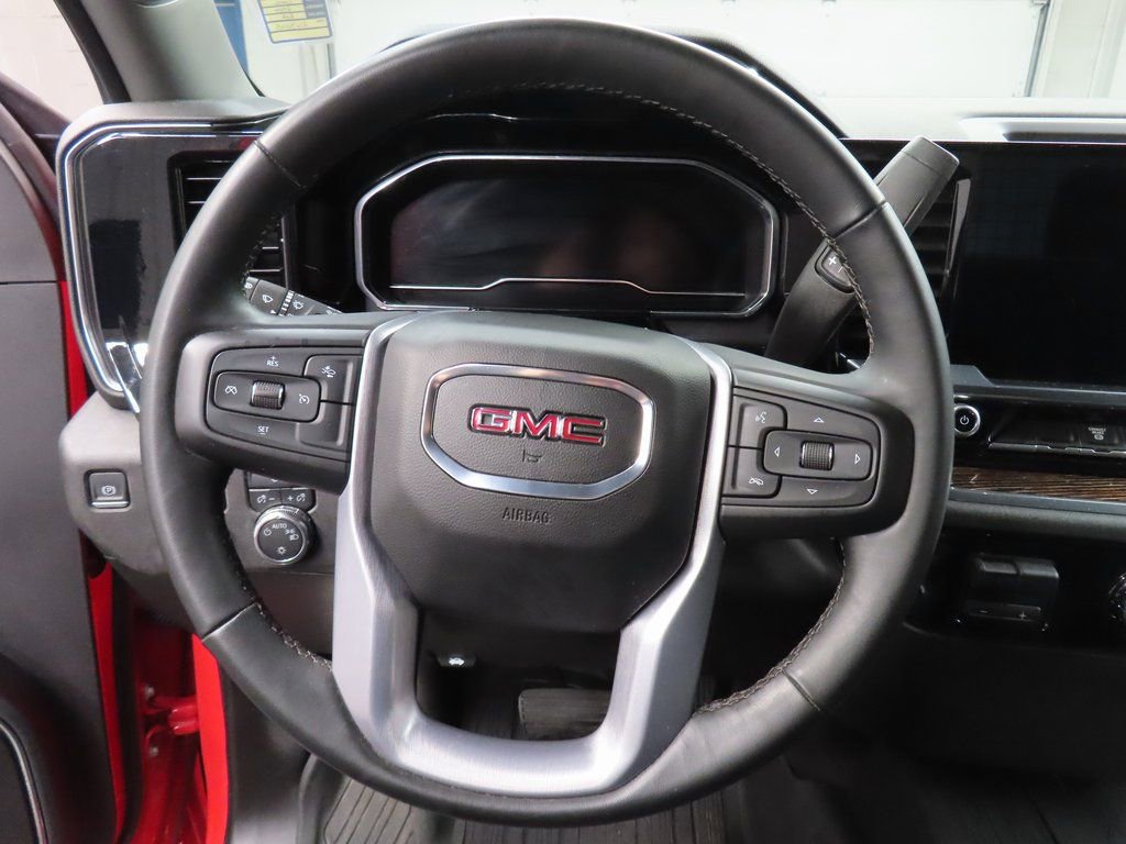Used 2024 GMC Sierra 2500 SLE image 39