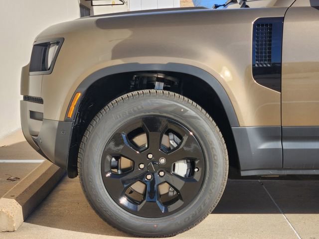 Used 2026 Land Rover Defender 110 S image 6