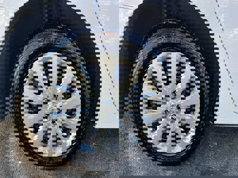 Used 2019 Nissan Sentra S image 16