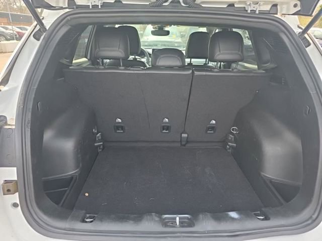 Used 2023 Jeep Compass Latitude AWD/4WD image 6
