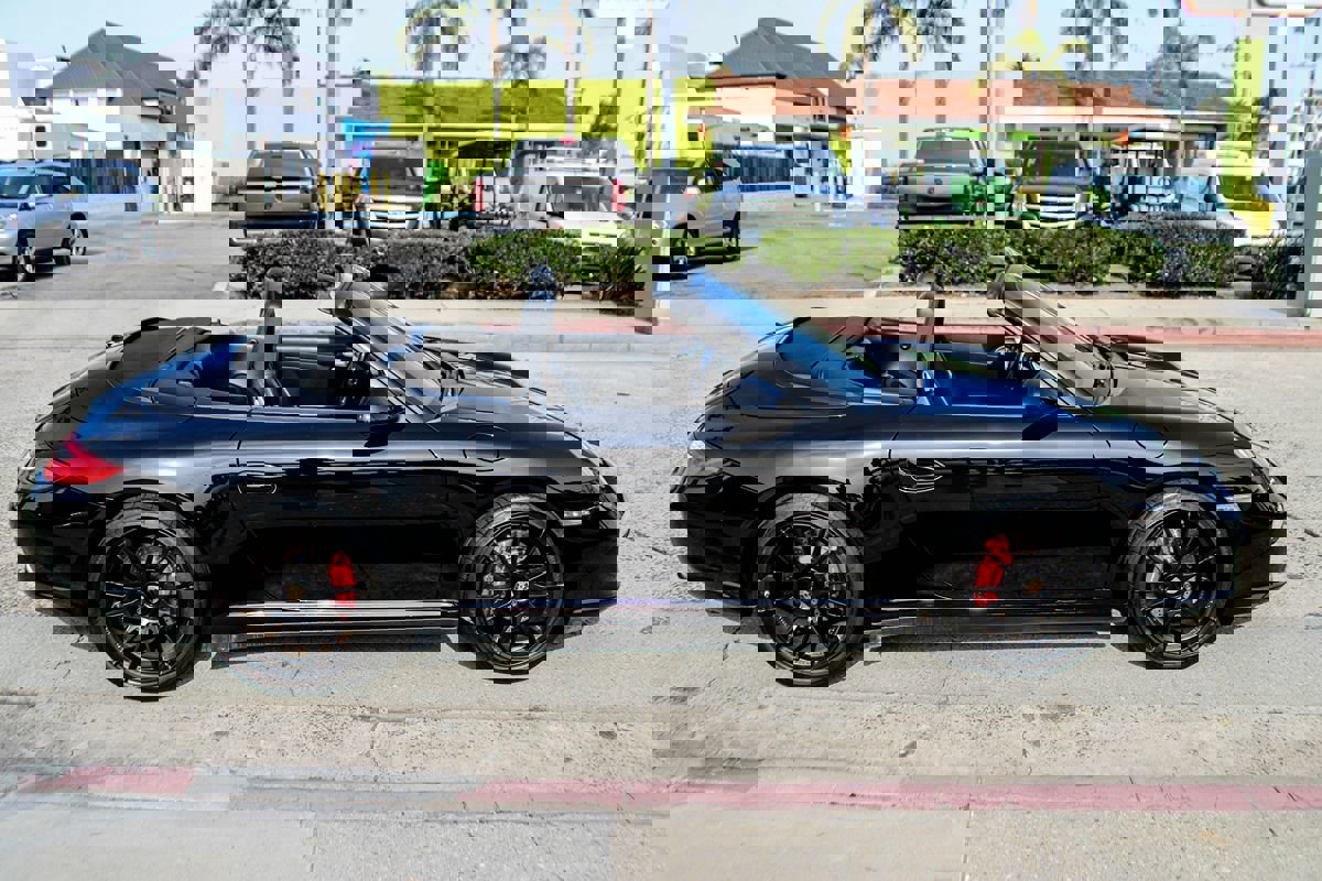 Used 2011 Porsche 911 Carrera 4S image 7