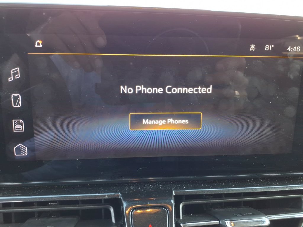 Used 2025 Chevrolet TrailBlazer LT FWD image 12