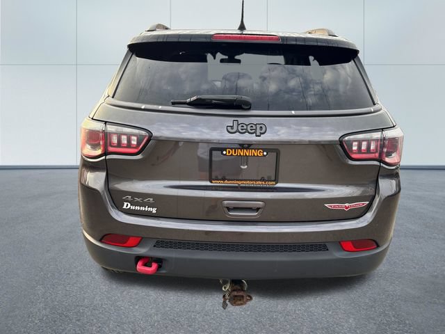 Used 2017 Jeep Compass Trailhawk AWD/4WD video 3