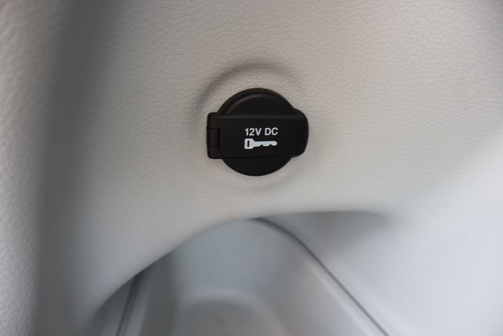 Used 2017 Jeep Compass Limited w/ Navigation Group AWD/4WD image 28
