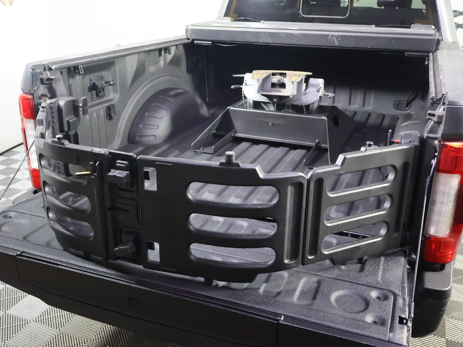 Used 2017 Ford F250 4x4 Crew Cab Super Duty image 17