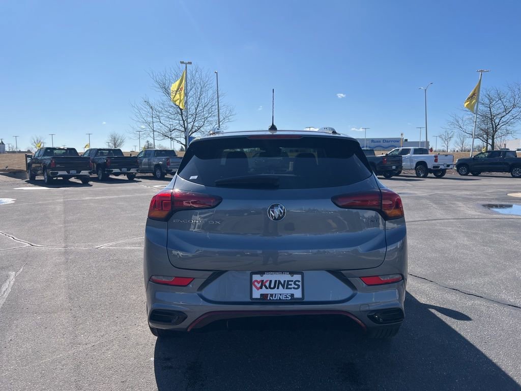 Used 2021 Buick Encore GX Select w/ Experience Buick Package image 4