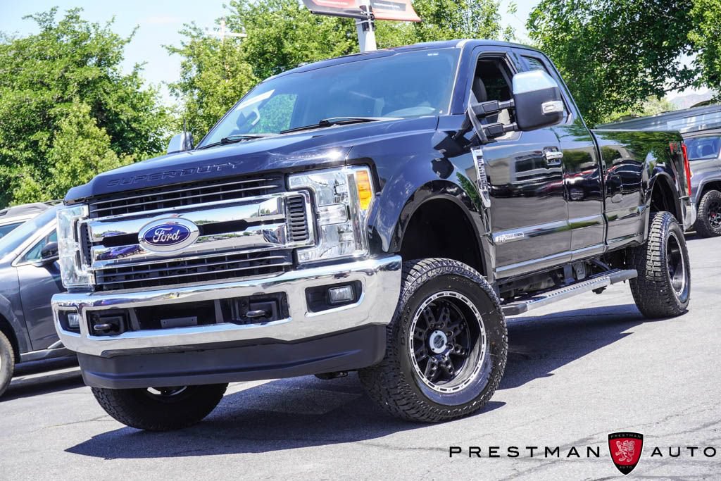 Used 2017 Ford F250 XLT w/ XLT Premium Package AWD/4WD image 22