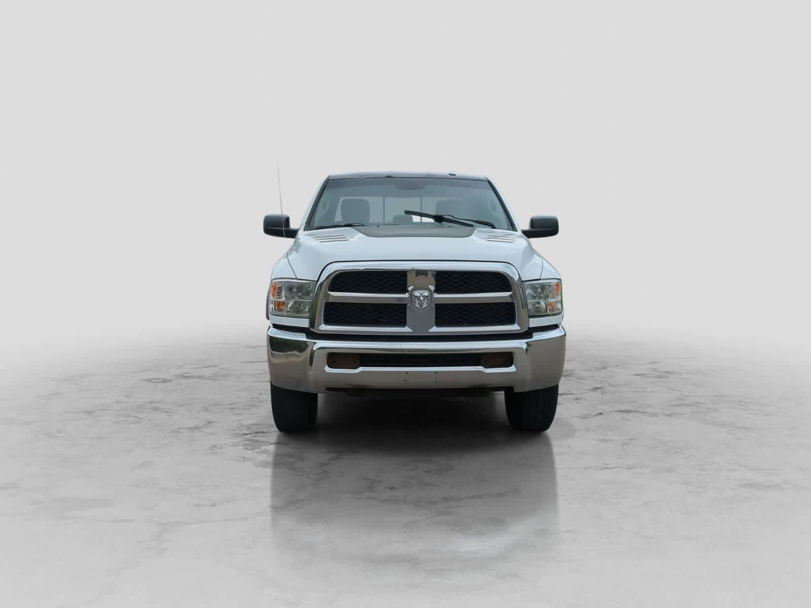 Used 2014 RAM 2500 SLT AWD/4WD image 3