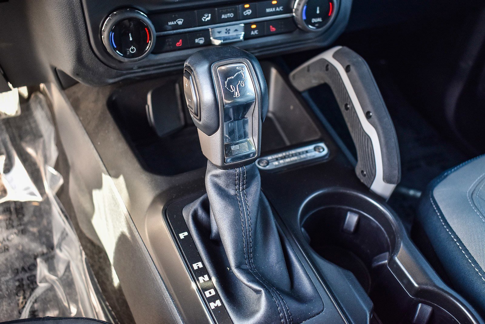 Used 2022 Ford Bronco Outer Banks image 18