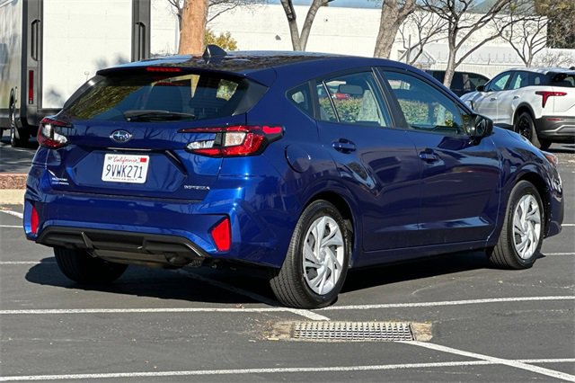 Used 2025 Subaru Impreza 2.0i image 4