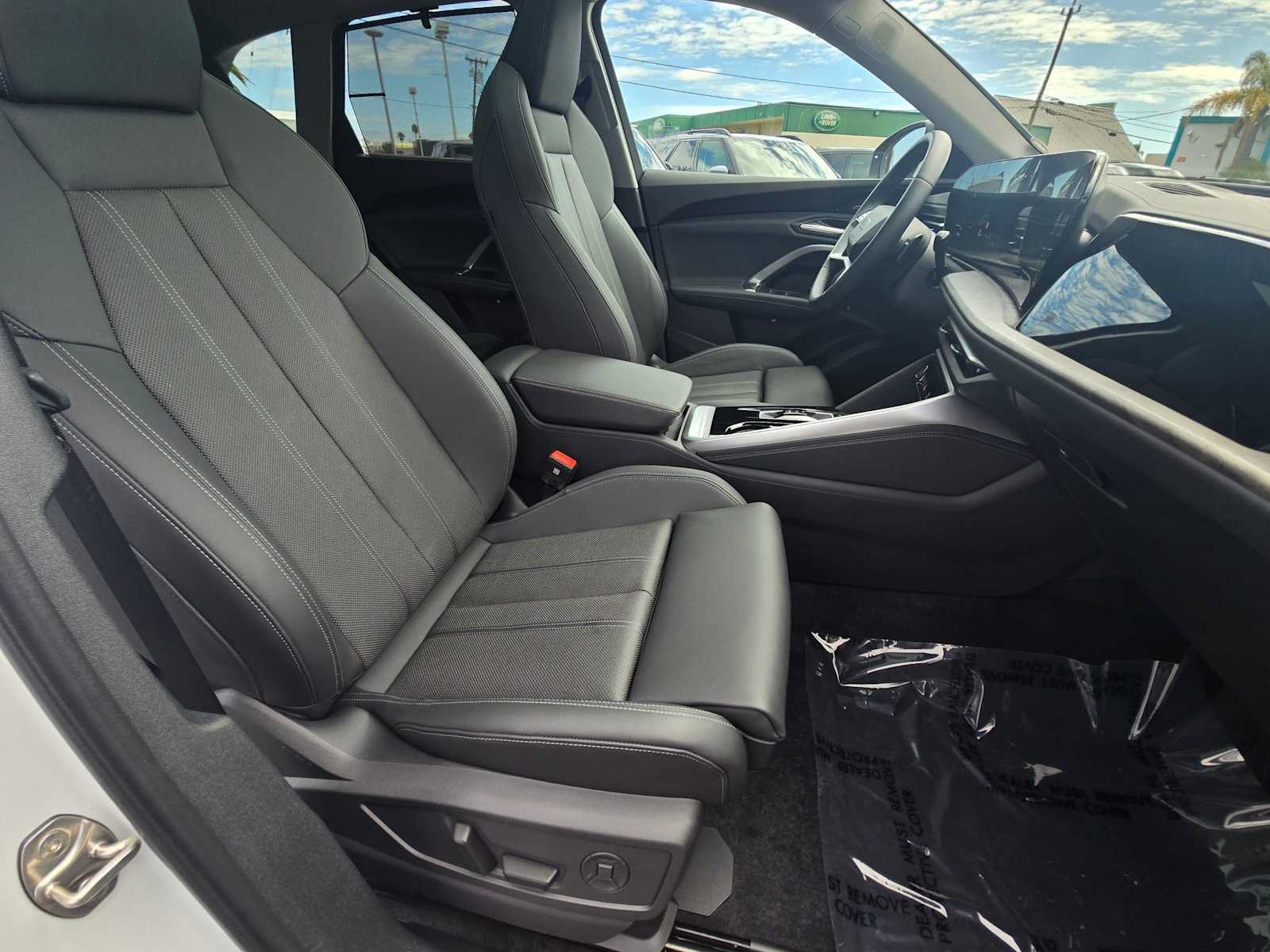 Used 2025 Audi Q5 Premium Plus AWD/4WD image 10