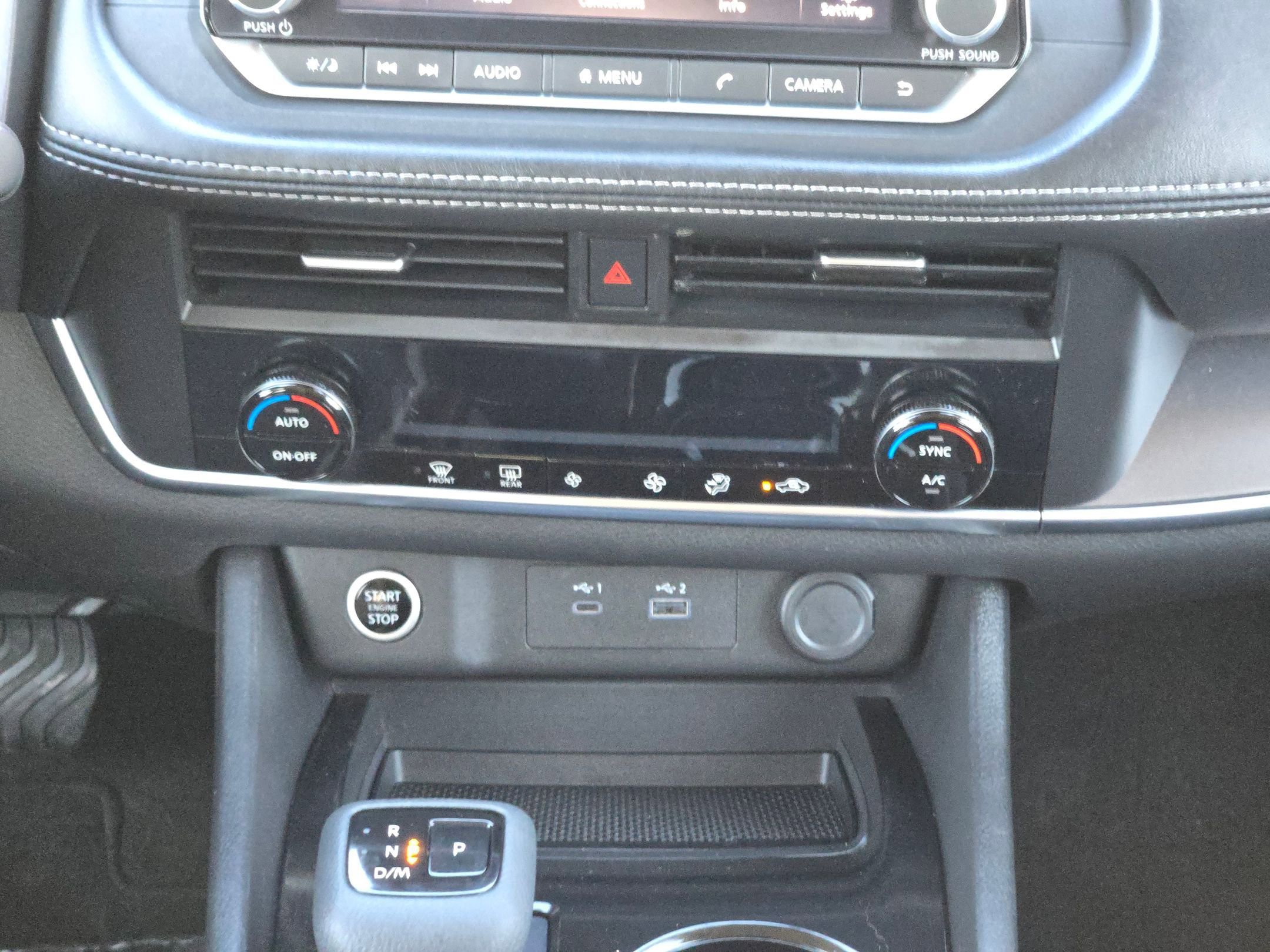 Used 2023 Nissan Rogue SV image 18