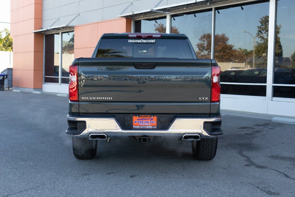 Used 2025 Chevrolet Silverado 1500 LTZ w/ LTZ Premium Package image 12