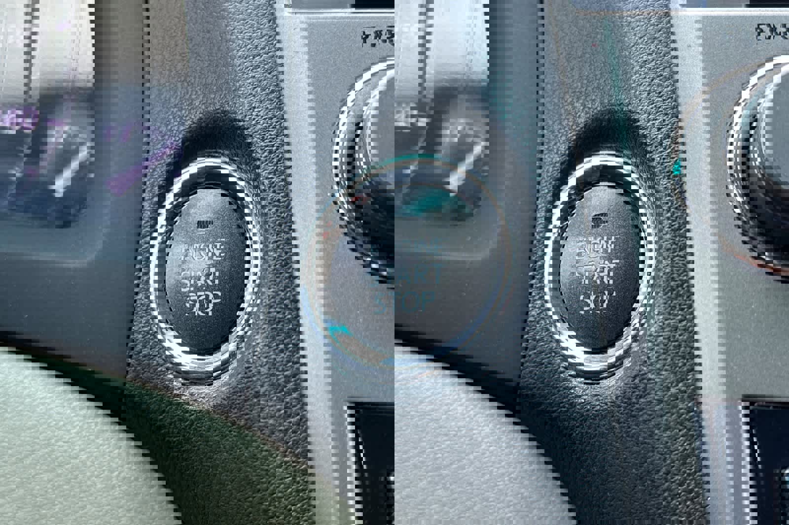 Used 2013 Lexus RX 350 AWD w/ Premium Pkg image 24