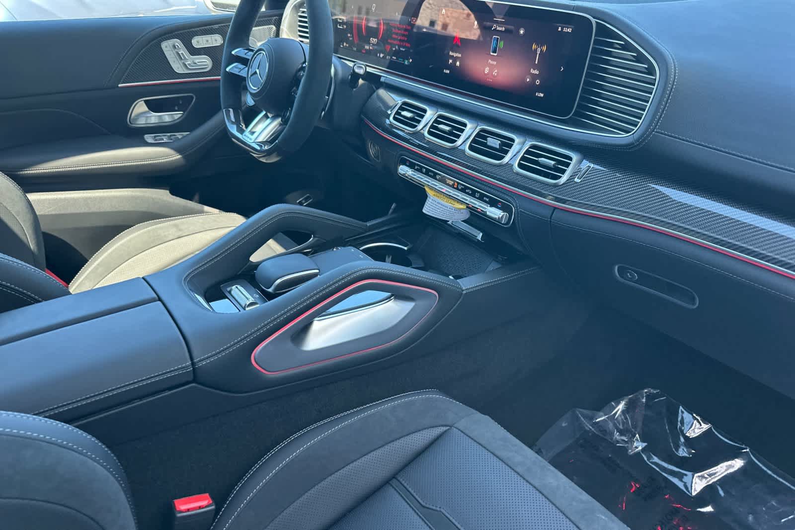 New 2026 Mercedes-Benz GLE 53 AMG 4MATIC Coupe image 15