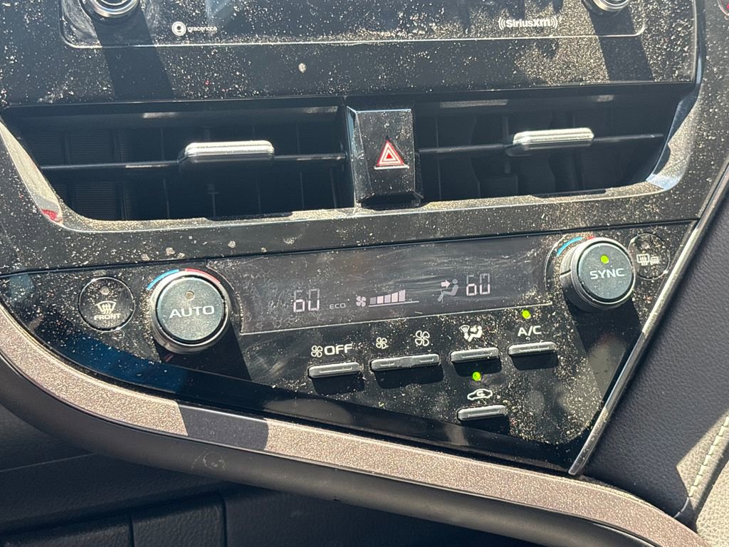 Used 2024 Toyota Camry SE FWD image 13