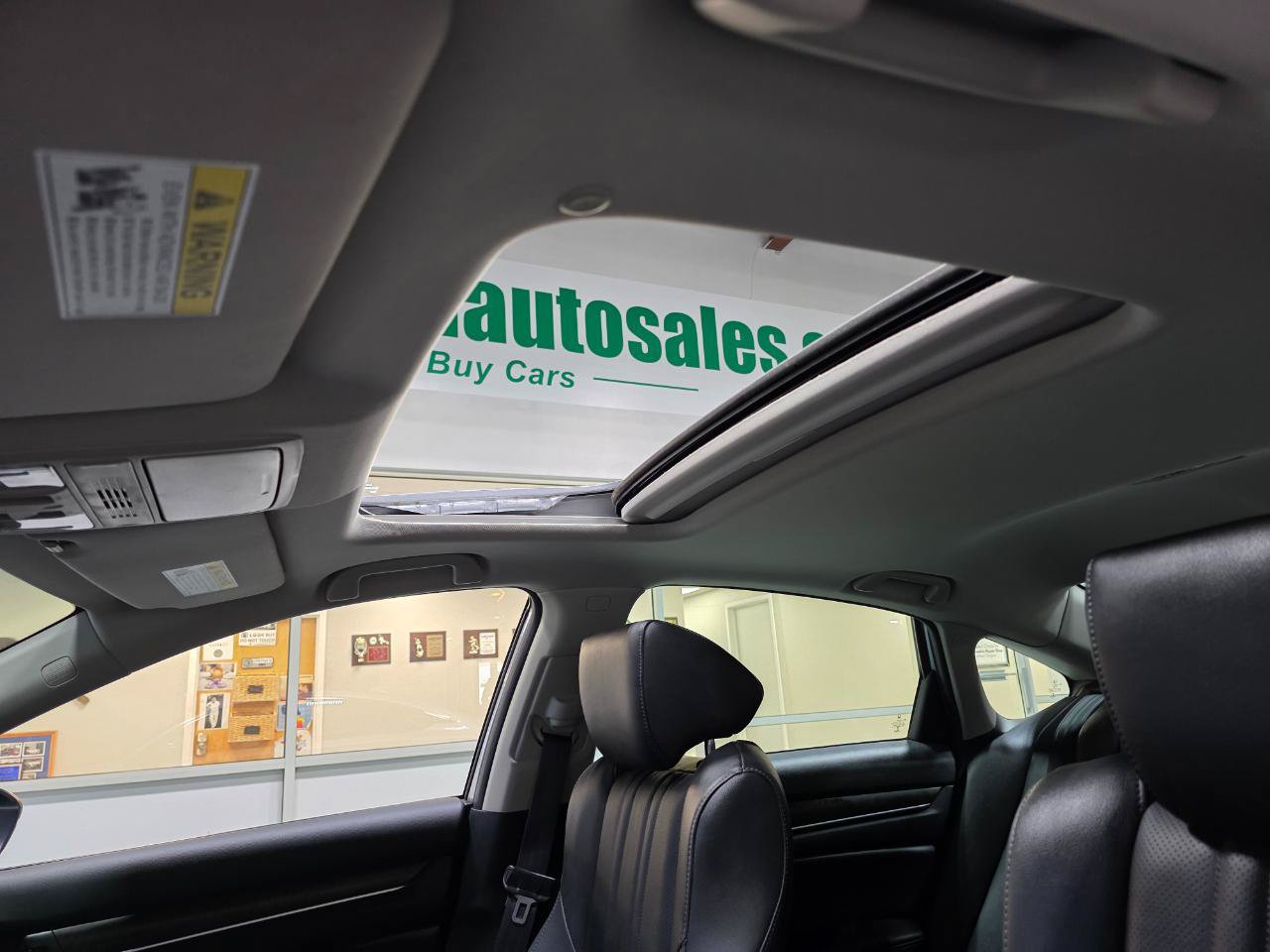 Used 2022 Honda Accord EX-L image 39