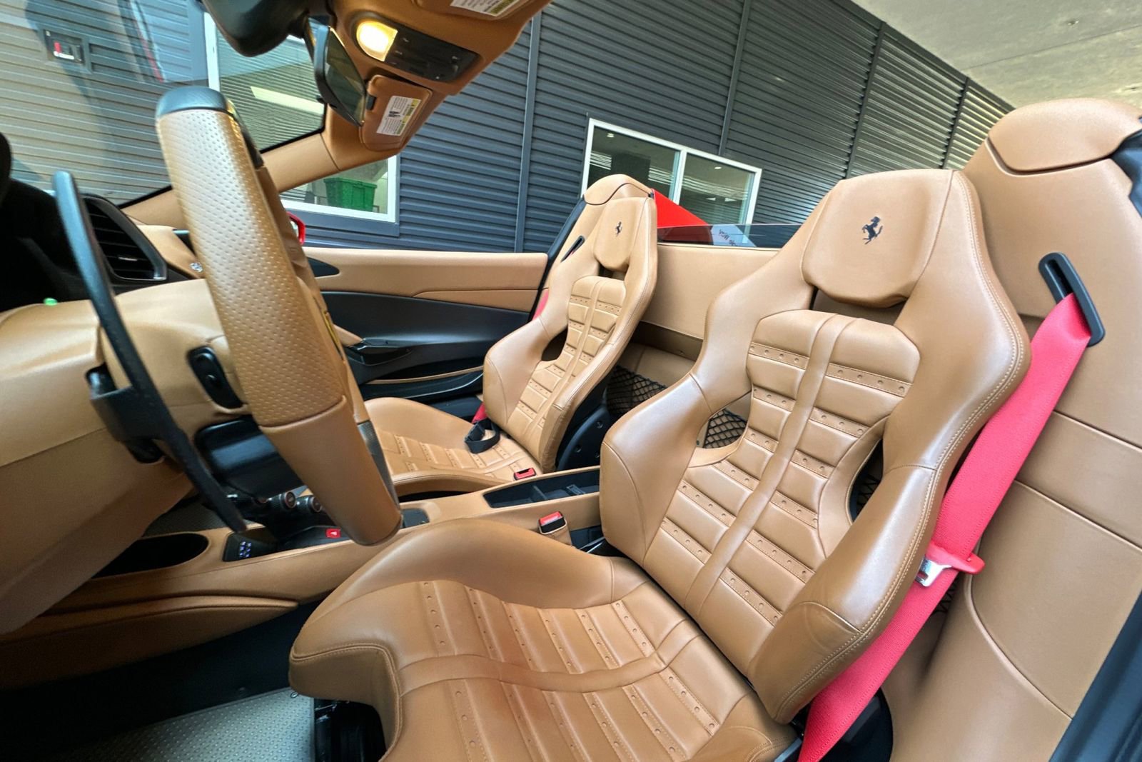 Used 2020 Ferrari 488 Pista Spider RWD image 5