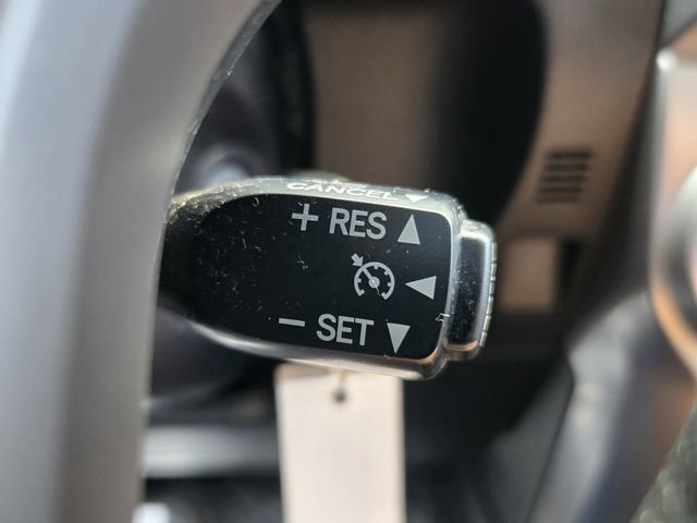 Used 2017 Toyota 4Runner SR5 Premium RWD image 26