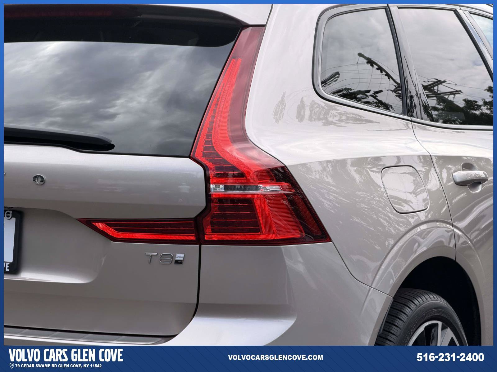 Used 2025 Volvo XC60 T8 Ultra w/ Protection Package Premier AWD/4WD image 11