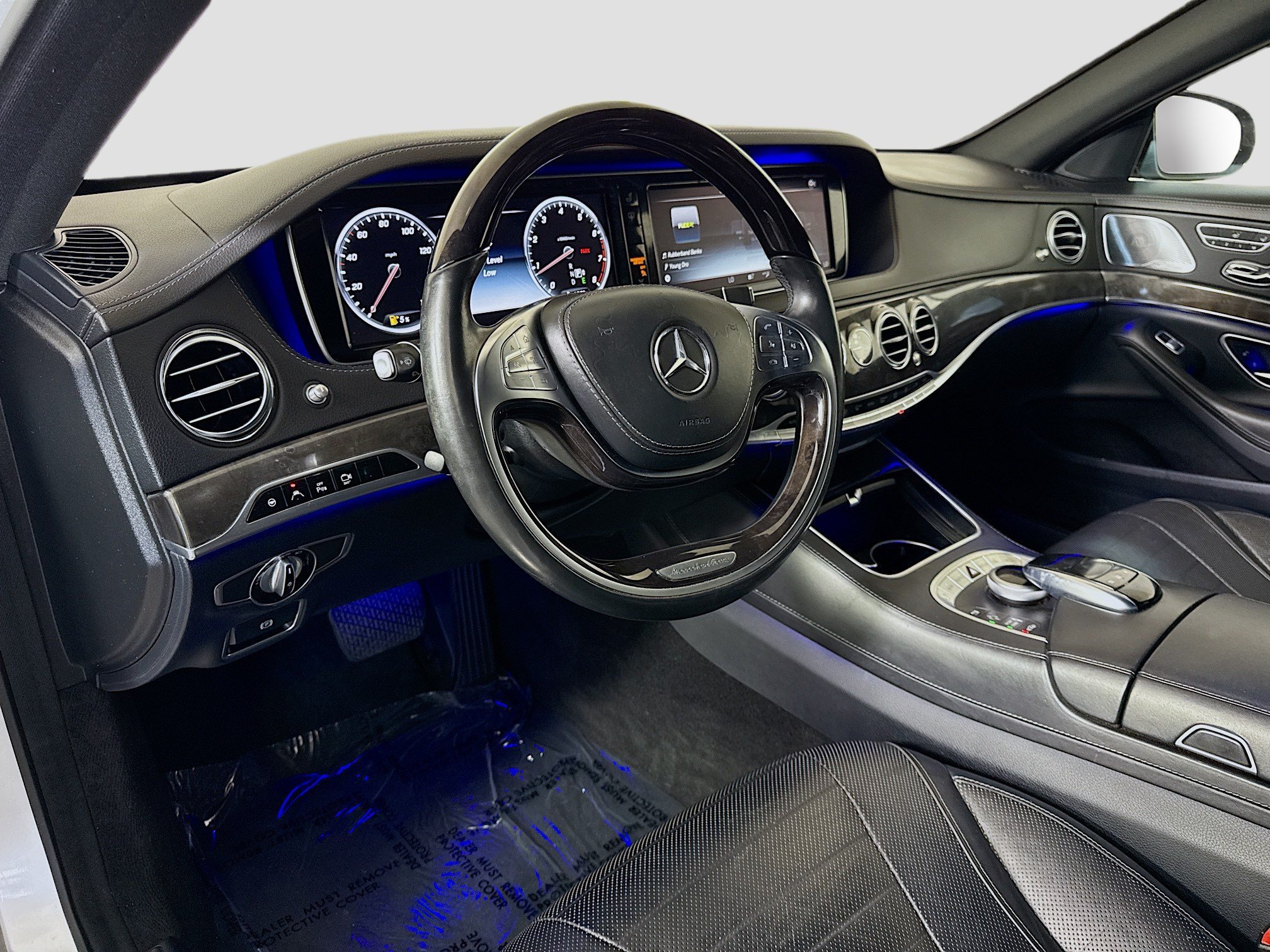 Used 2016 Mercedes-Benz S 550 Sedan image 23