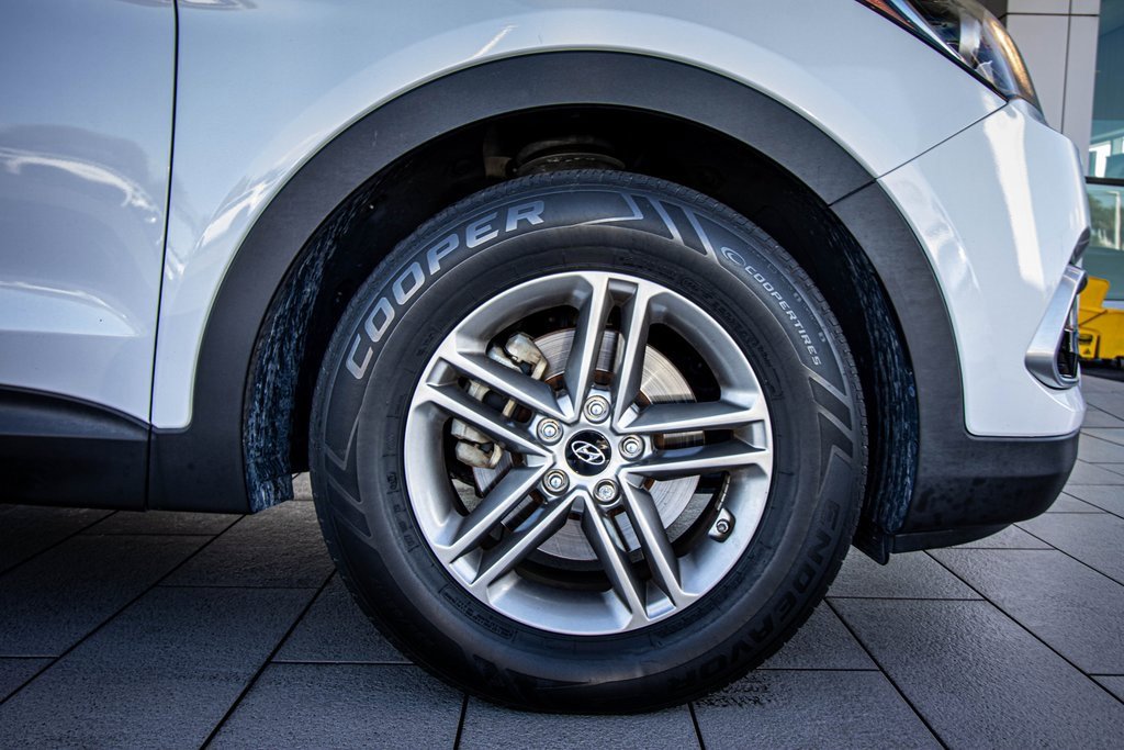 Used 2018 Hyundai Santa Fe Sport image 20
