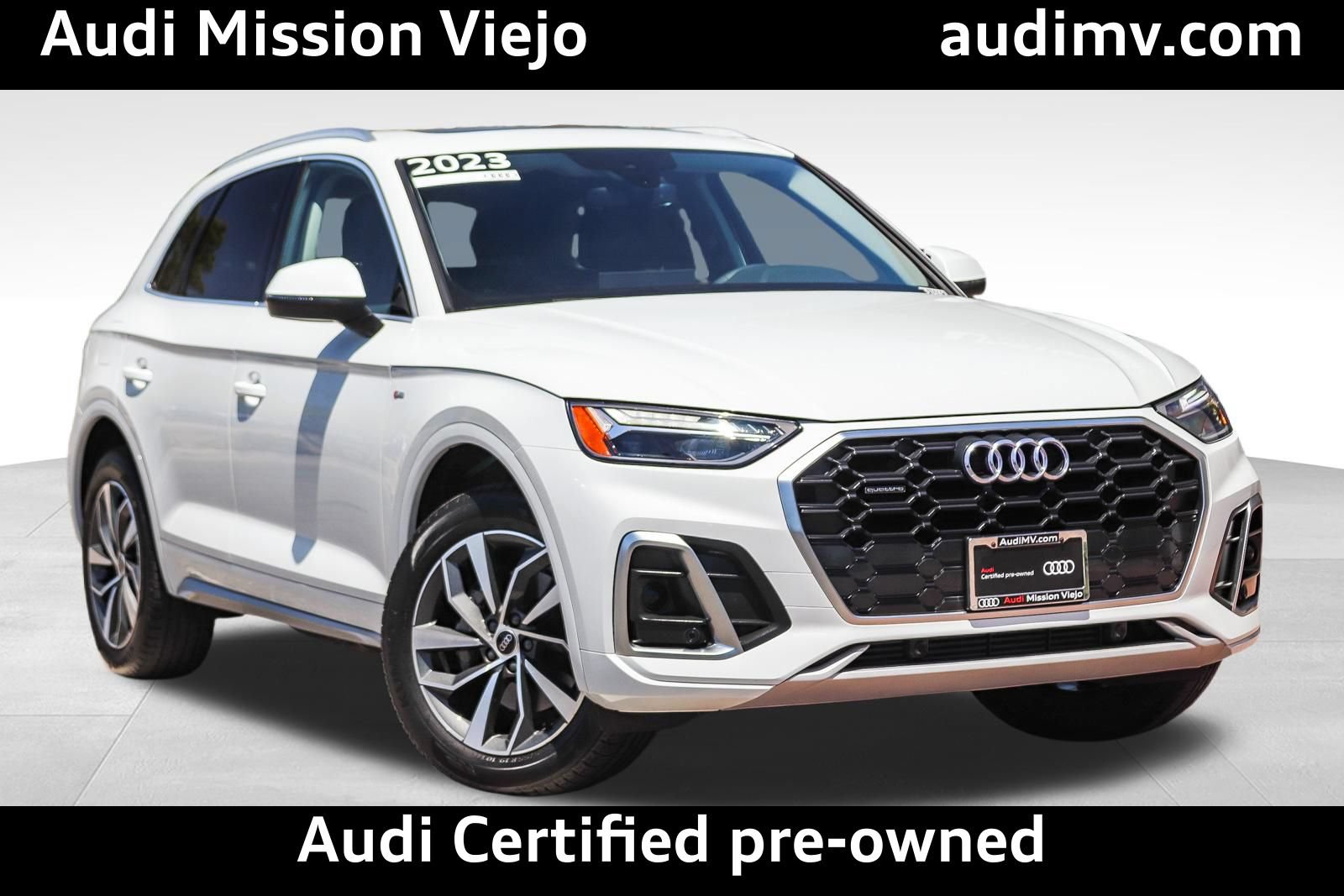 Certified 2023 Audi Q5 2.0T Premium w/ Convenience Package AWD/4WD image 1