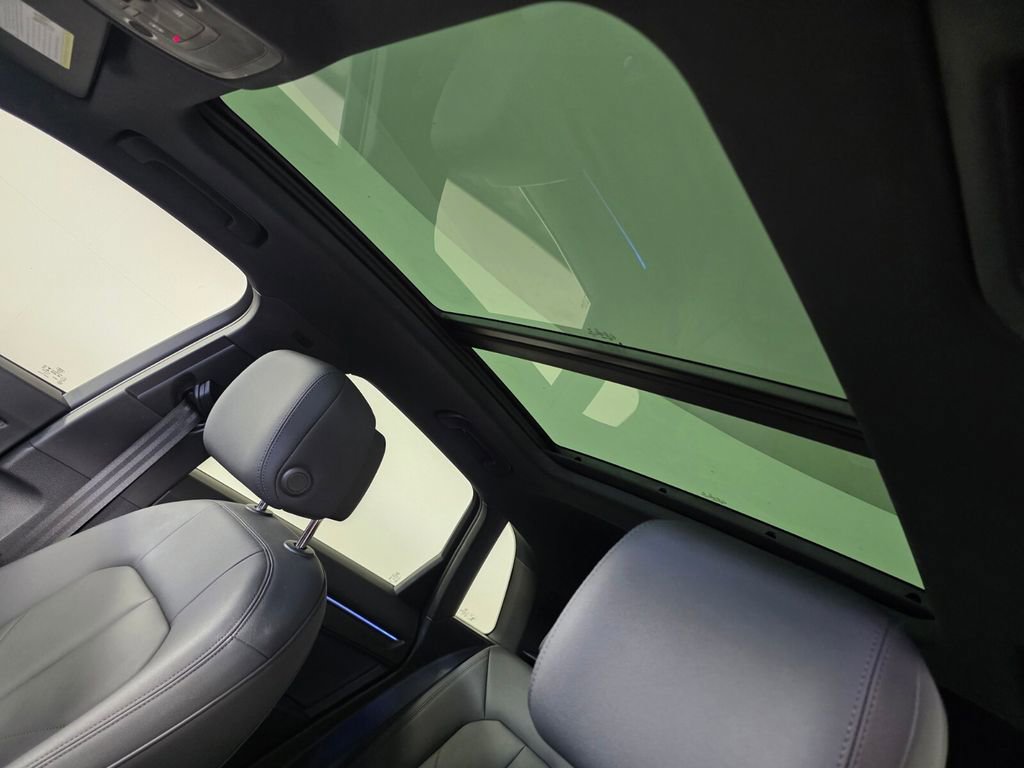 Used 2022 Audi Q3 2.0T Premium Plus w/ Premium Plus Package image 12