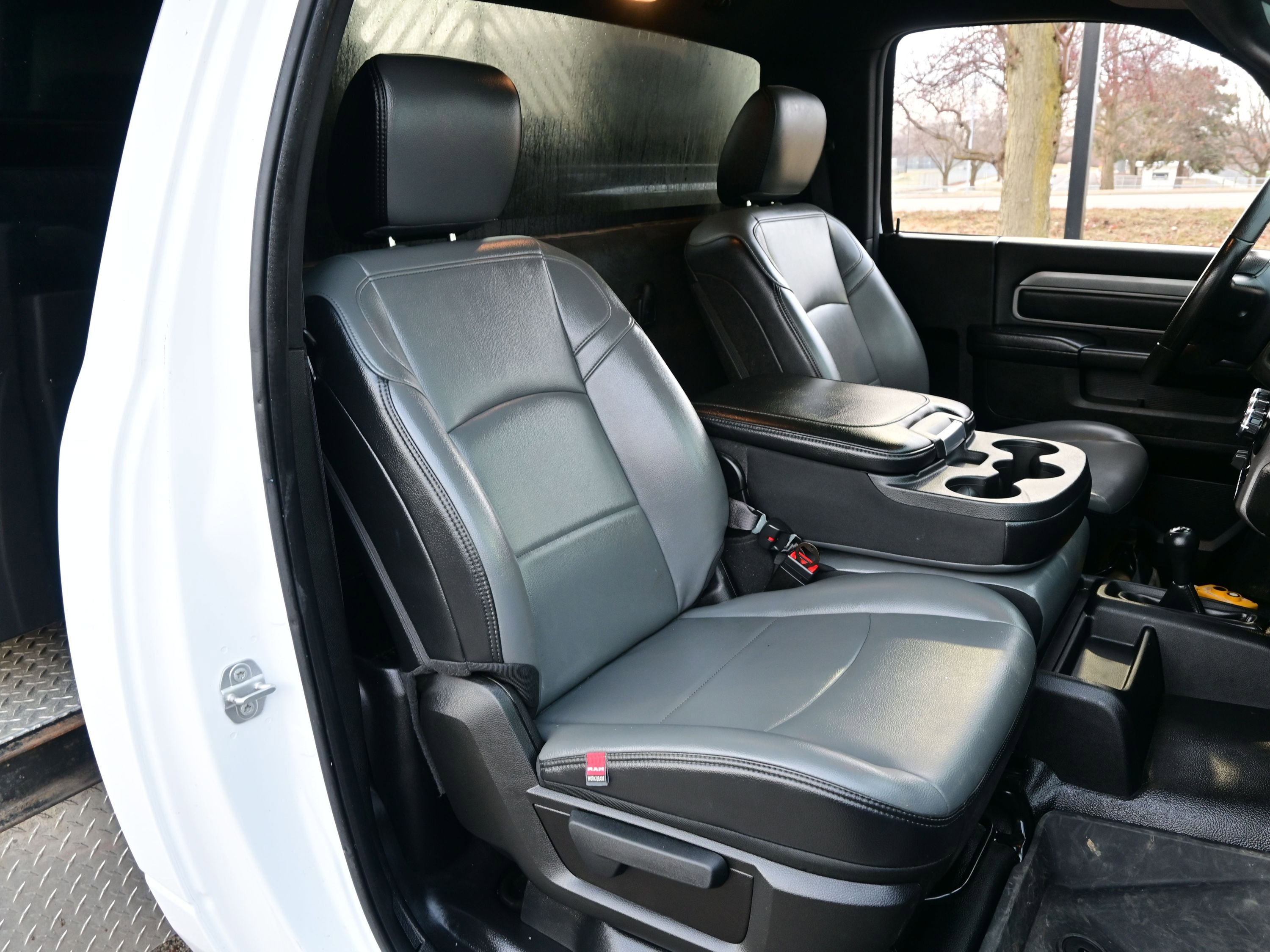 Used 2021 RAM 5500 Tradesman image 20