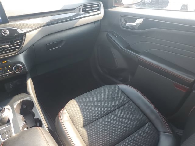 Used 2023 Ford Escape ST-Line AWD/4WD image 22