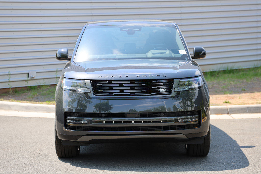 New 2026 Land Rover Range Rover SE AWD/4WD image 5