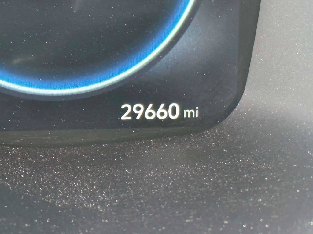 Used 2023 Hyundai Santa Fe Limited AWD/4WD image 27