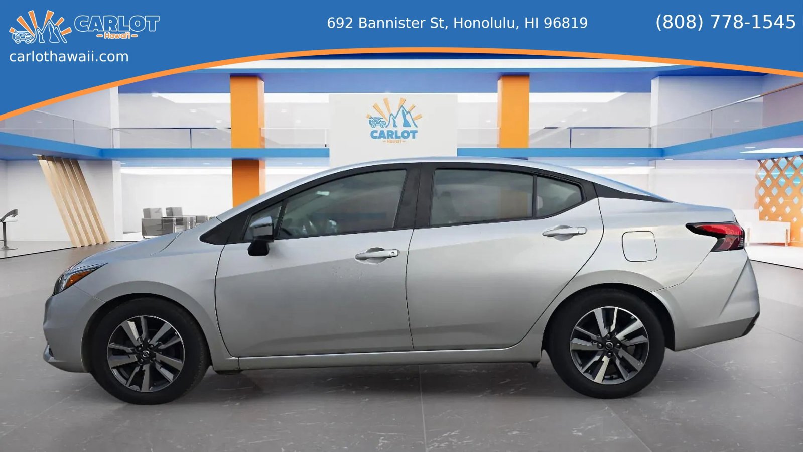 Used 2020 Nissan Versa SV image 3