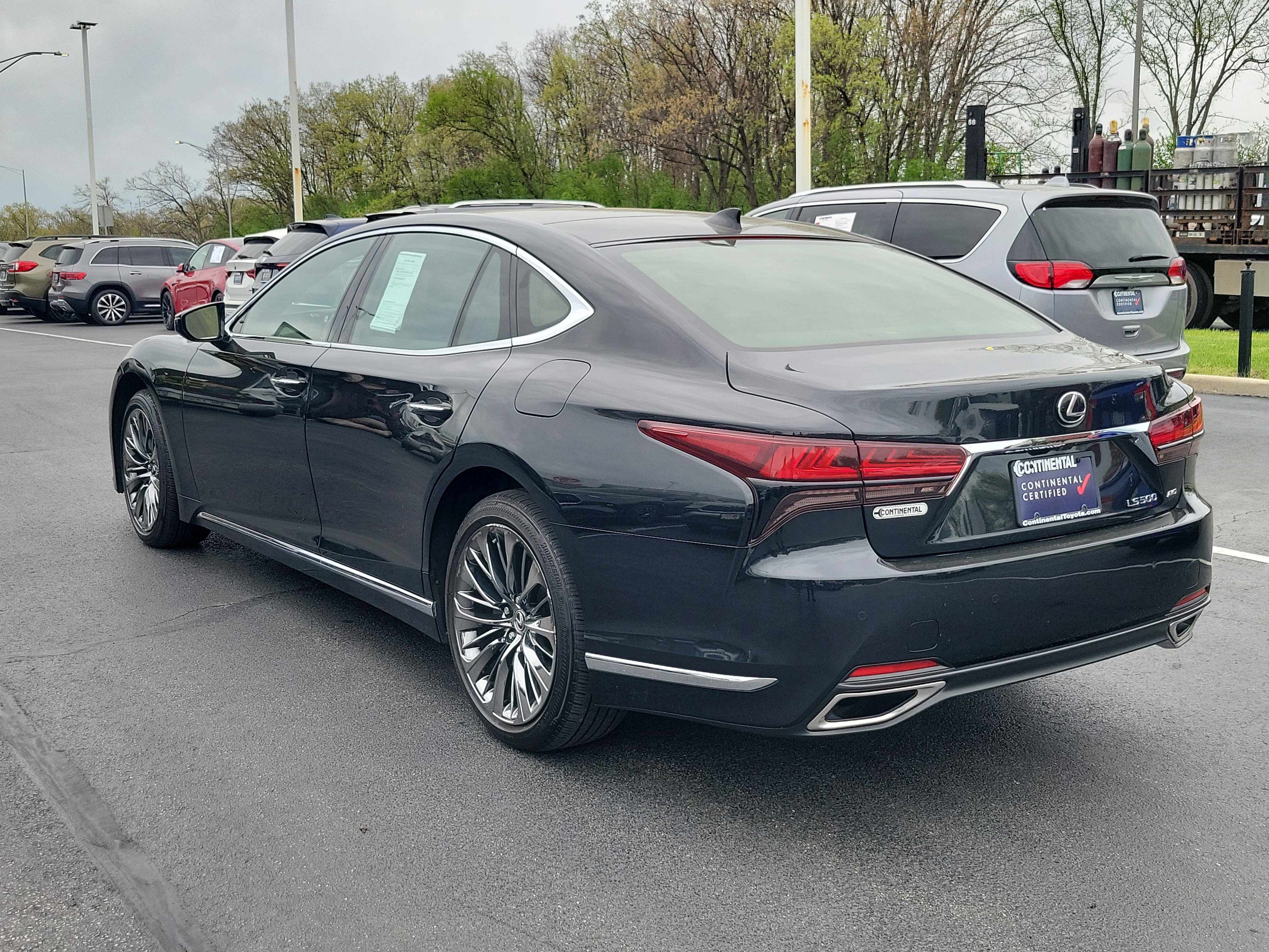 Used 2022 Lexus LS 500 AWD w/ Luxury Package image 4