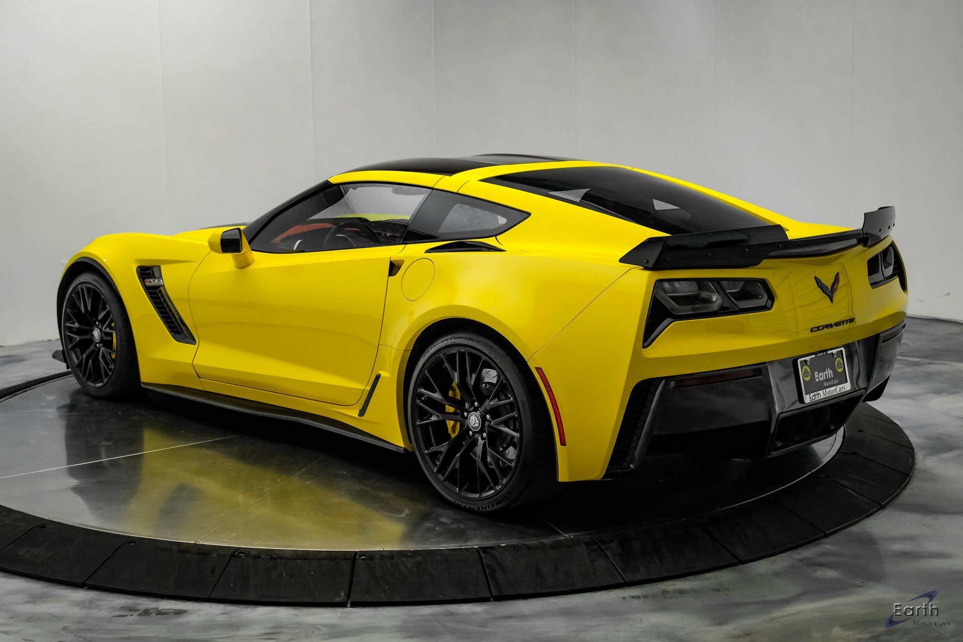 Used 2018 Chevrolet Corvette Z06 image 16