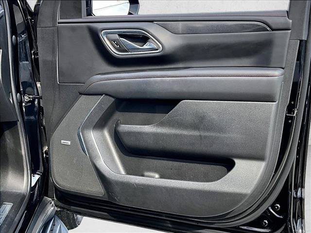 Used 2023 Chevrolet Tahoe RST w/ Luxury Package RWD image 19