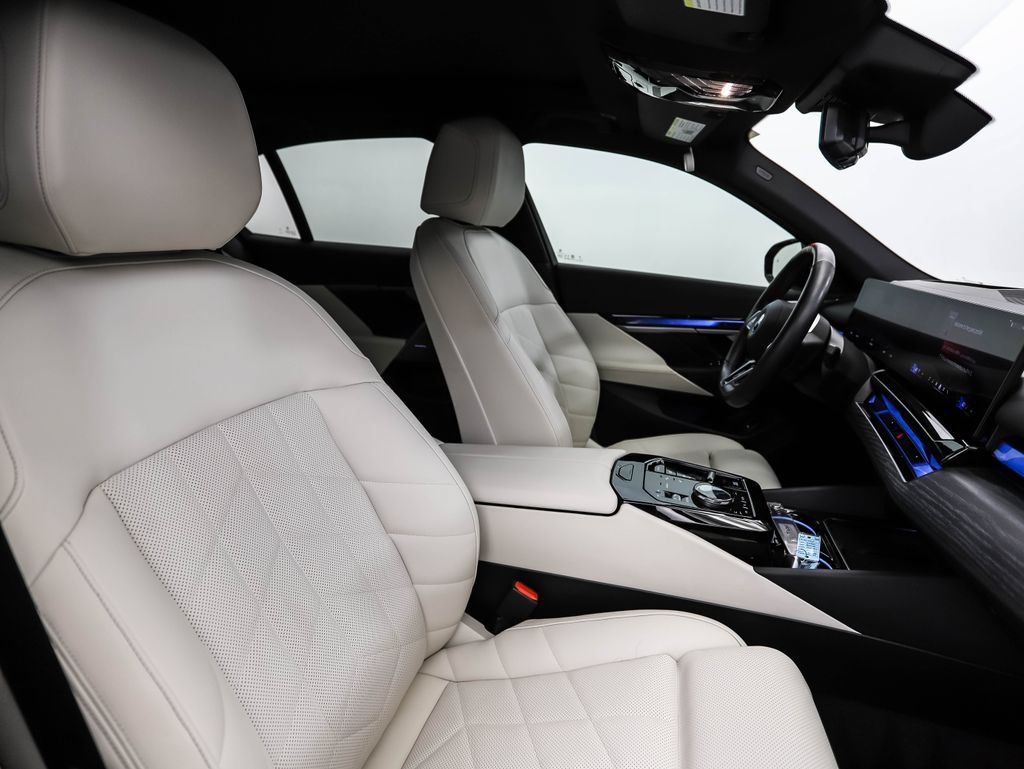 Used 2024 BMW i5 M60 w/ Premium Package AWD/4WD image 31